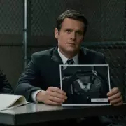 Fanning Sisters' True Crime Doc 'Mastermind' Airs Tonight on BBC Two