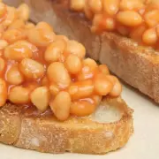 Food Experts Reveal: One Tablespoon of Worcestershire Sauce Transforms Baked Beans