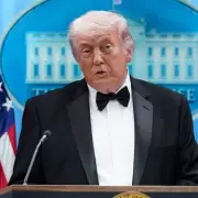 Iran Offers to End Strait Blockade If US Lifts Embargo, Skips Nuclear