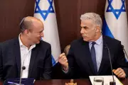 Israeli Ex-PMs Bennett and Lapid Unite to Challenge Netanyahu