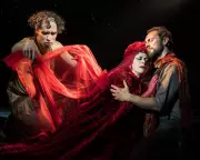 Kiss of the Spider Woman Revival Shines at Leicester Curve with Hollywood Flair