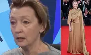 Lesley Manville Criticises Theatregoers for Taking Photos During Curtain Calls