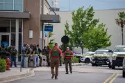 Mall of Louisiana Shooting: 1 Dead, 5 Wounded in Food Court Gunfire