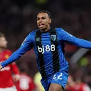 Manchester United Target Bournemouth Duo and Manager Iraola in Summer Overhaul