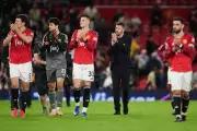 Michael Carrick Pleased as Man Utd Move Closer to Champions League