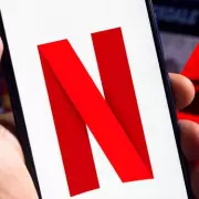 Netflix Users Risk £1,000 Fine for Live Boxing Stream Under UK Law
