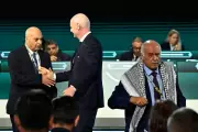 Palestinian FA Chief Refuses Handshake with Israeli Delegate at FIFA Congress