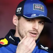 Palmer Warns Verstappen: F1 Criticism Opens Door for Hadjar at Red Bull