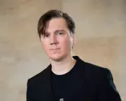 Paul Dano Discusses His Role in 'Wizard of the Kremlin' Film