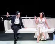 Private Lives Revival Spins Coward's Vicious Comedy in Manchester