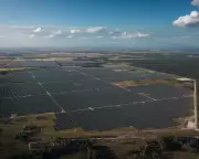 Queensland's Renewable Energy 'Whiplash': Investment Plunges Under New Government