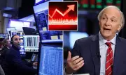 Ray Dalio Warns US Economy in Stagflation, Urges Fed to Hold Rates