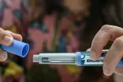Rise of Fake GLP-1 Drug Ads Online: How to Spot Compounded Weight Loss Scams