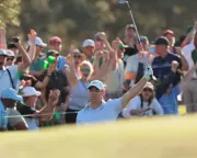 Rory McIlroy Dominates Masters with Six-Shot Lead After Sensational Second Round