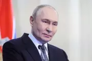 Russia Detains German Woman Over Alleged Bomb Plot, Ukraine Faces Internal Turmoil