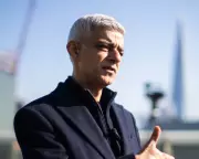 Sadiq Khan Urges Government Crackdown on Social Media 'Outrage Economy'