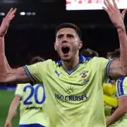 Southampton break FA Cup rules with special yellow kit for Man City semi-final