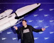 SpaceX Achieves $2 Trillion Valuation in Historic Retail Investor IPO