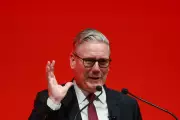 Starmer Chairs Iran Crisis Meeting on Economic Fallout