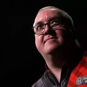 Stephen Bunting Defends Luke Littler Amid Premier League Darts Spat Fallout