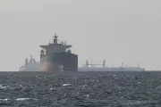 Strait of Hormuz Shipping Remains Stalled Despite US-Iran Ceasefire