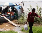 Super Typhoon Sinlaku Threatens Mariana Islands with Destructive Winds and Flooding