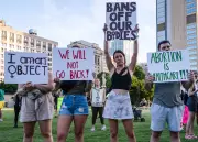 Tennessee Woman Joins Abortion Ban Lawsuit After Life-Threatening Pregnancy