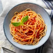The Secret Ingredient for the Best Tomato Pasta Sauce: Vanilla Beans