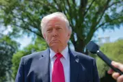 Trump Slams UK's North Sea Wind Policy, Urges Oil Drilling Over Renewables