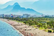 Turkish Tourism Surges 16% in March Despite Regional Travel Disruptions
