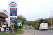 UK Drivers Hit by Record Fuel Price Surge Amid Iran Oil Crisis