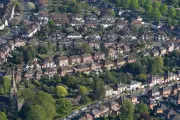 UK House Prices Rise by £3,000 in April, Driven by Top-End Market