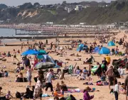 UK Temperatures Surpass Ibiza and Rome as 80-Year April Heat Record Shattered