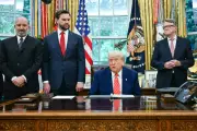 UK-US Trade Deal Under Strain as Trump Threatens Changes