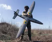 Ukraine Ceasefire Hopes Dim as US Security Guarantee Doubts Grow