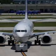 United Airlines Flight Diverts to Pittsburgh Following Bomb Scare Alert