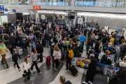 US Orders O'Hare Airport to Slash 300 Daily Flights to Combat Summer Delays