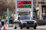 US Prices Surge as Iran War Disrupts Global Oil Supply and Supply Chains