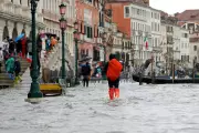 Venice Faces Submarine-Only Access as Sea Levels Threaten to Submerge City