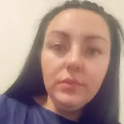 Woman's Gallbladder Removed After Weight Loss Jabs Turn Tongue Black