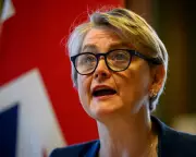 Yvette Cooper Demands Lebanon Inclusion in US-Iran Ceasefire Deal