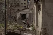 Zelensky Compares Putin to Nazis After Russian Strikes Kill 17 in Ukraine