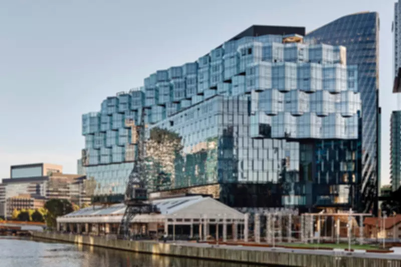 1 Hotel Melbourne: Eco-Luxury Riverside Retreat in Australia's Coolest City