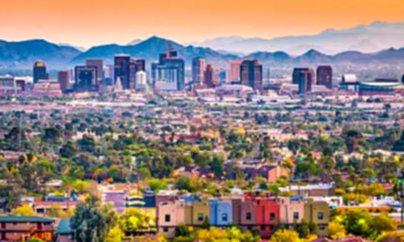AI and Offshoring Replace White-Collar Jobs in Phoenix, Arizona