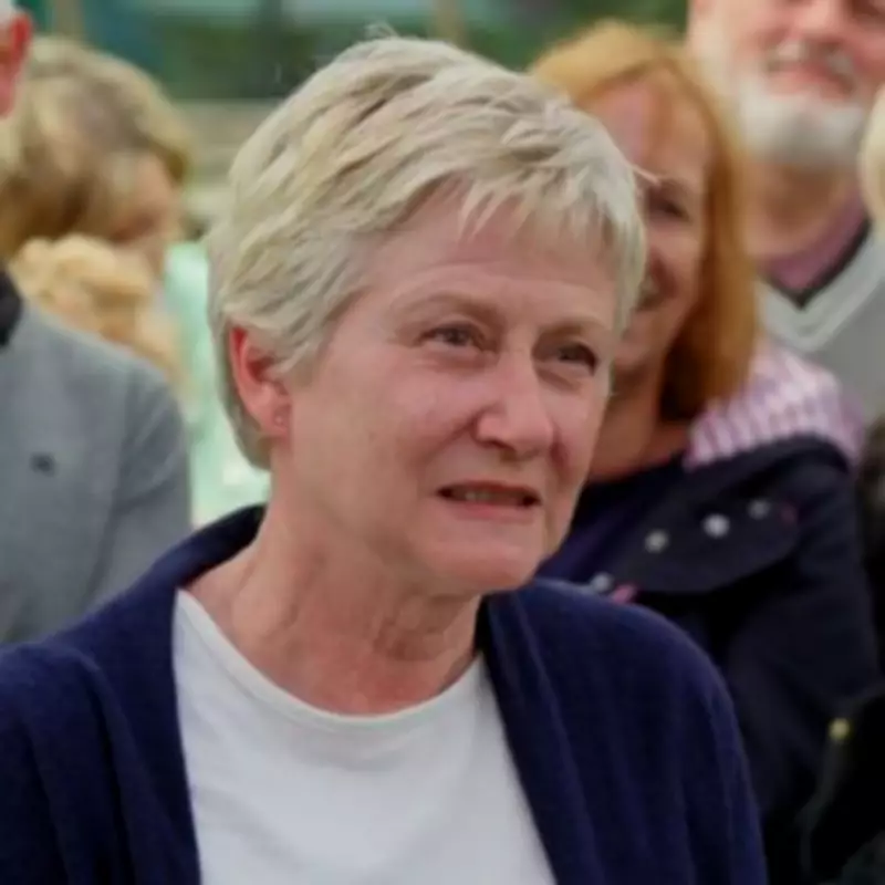 Antiques Roadshow Expert Warns Guest Over £25,000 Tolkien Book Valuation