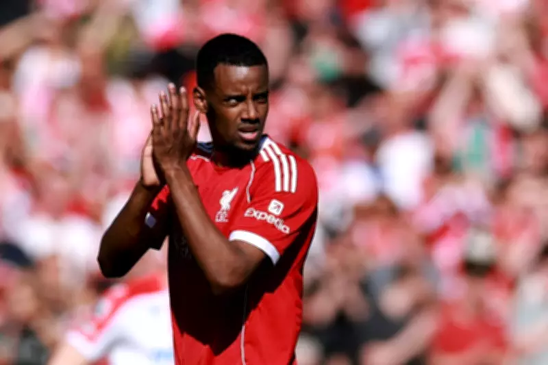 Arne Slot confirms Alexander Isak injury blow for Liverpool vs Manchester United
