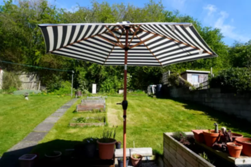 Best Garden Parasols 2024: Stylish Shade Solutions for Your Patio