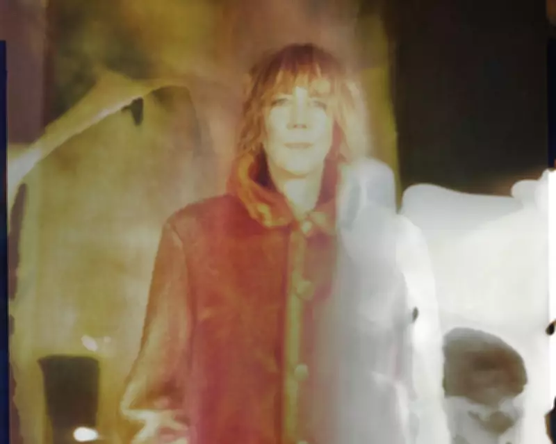 Beth Orton on AI, Creativity, and Craft: A Conversation with David Bowie's Spirit