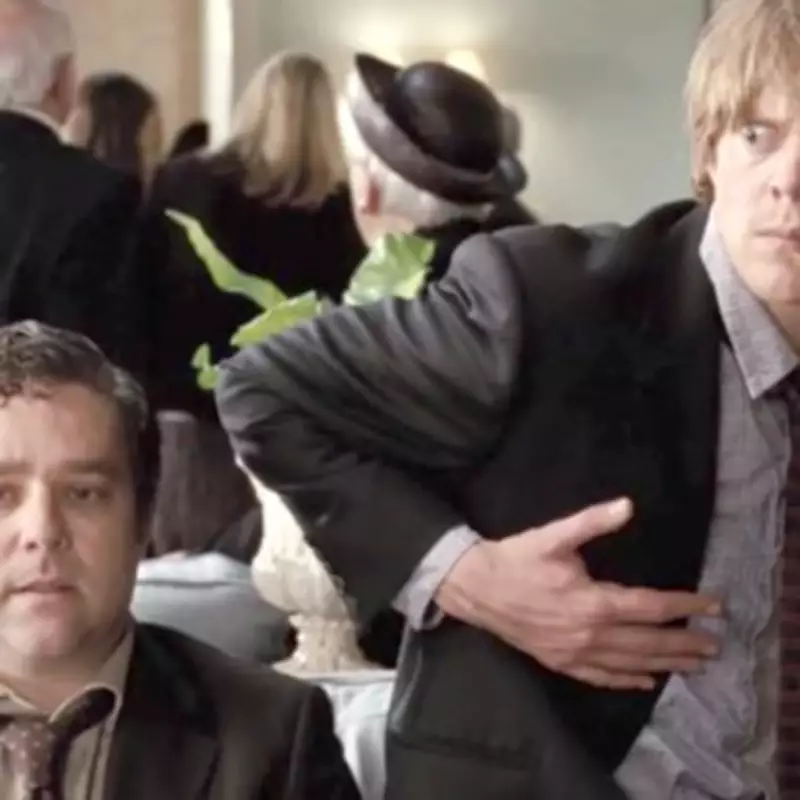 Beyond Paradise Star's Underrated Comedy a Must-See for Four Weddings Fans