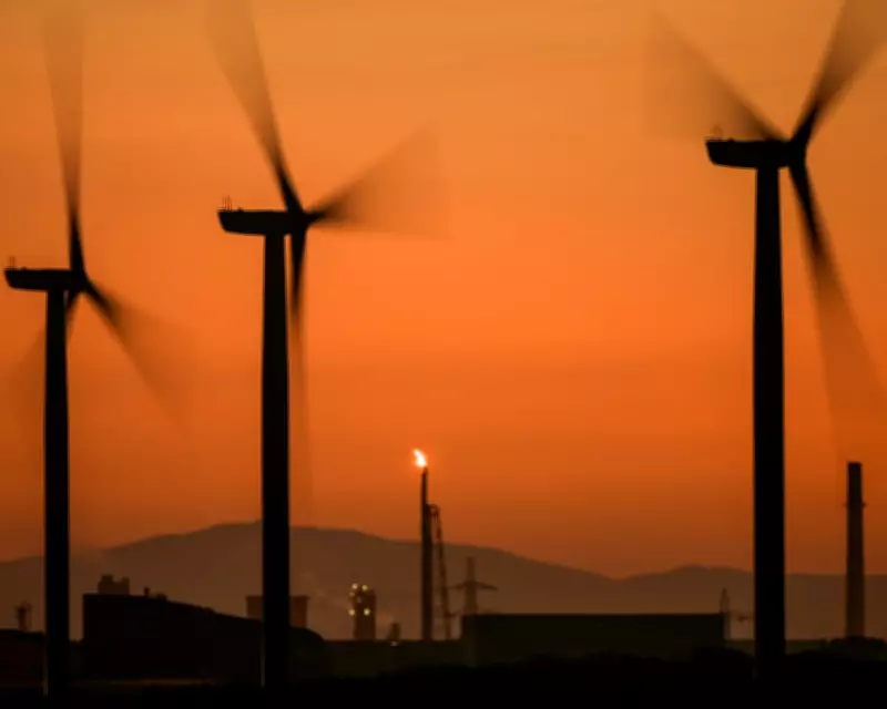 Britain's Energy Crisis: Both Left and Right Delude Themselves